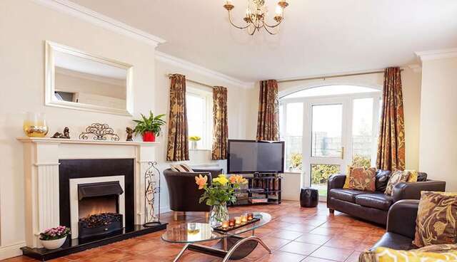 Дома для отпуска No 1 Killarney Holiday Village Vacation Home Килларни-87